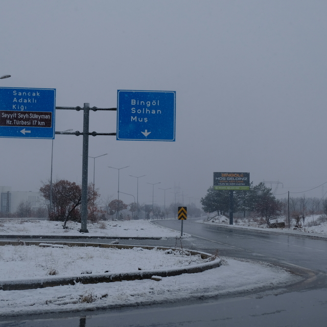 Bingöl'de eğitime 1 gün 'kar' arası