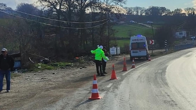 TIR ile çarpışan motosikletin sürücüsü öldü