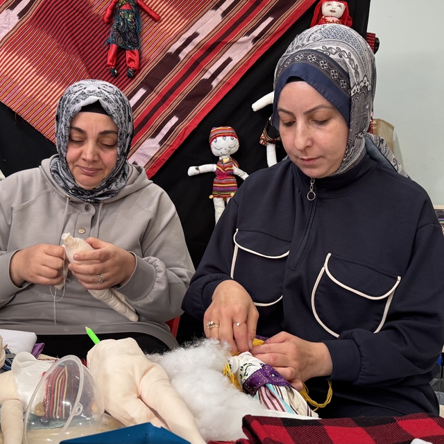 Kültürel ve yöresel değerler bez bebeklerle geleceğe taşınacak