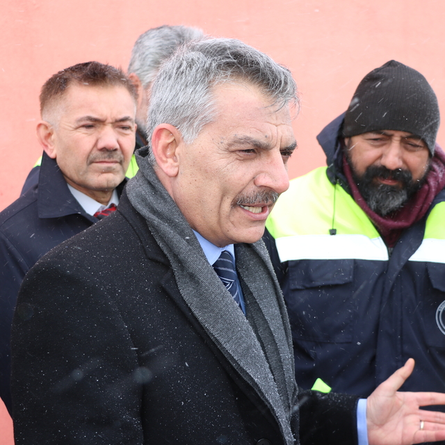 Yozgat Valisi Özkan'dan sürücü ve vatandaşlara kar uyarısı