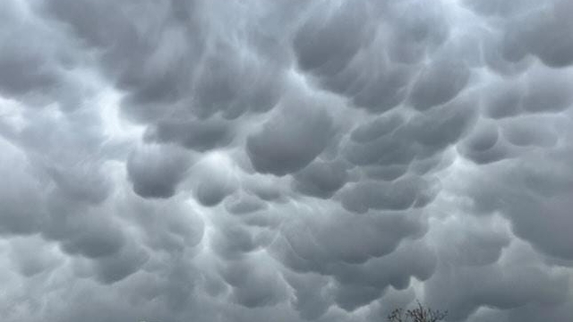 Hatay'da Mammatus bulutları görüldü