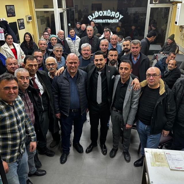 AK Parti Tepebaşı İlçe Başkanı Kaya, vatandaşlarla buluştu