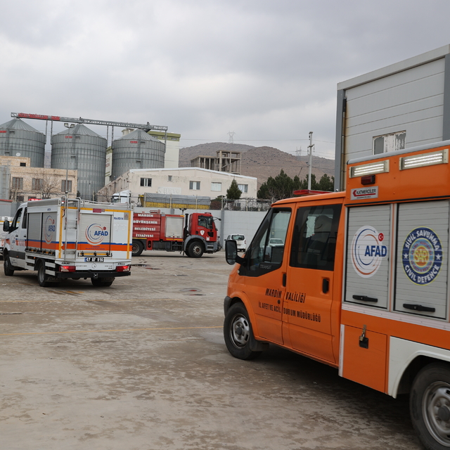 Mardin'de bir tekstil fabrikasında yangın ve tahliye tatbikatı yapıldı