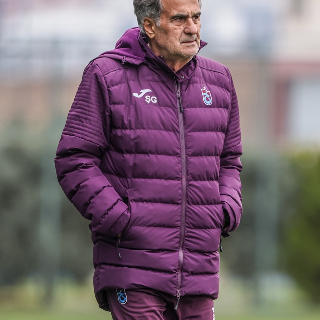 Trabzonspor'da Beşiktaş maçı hazırlıkları sürüyor