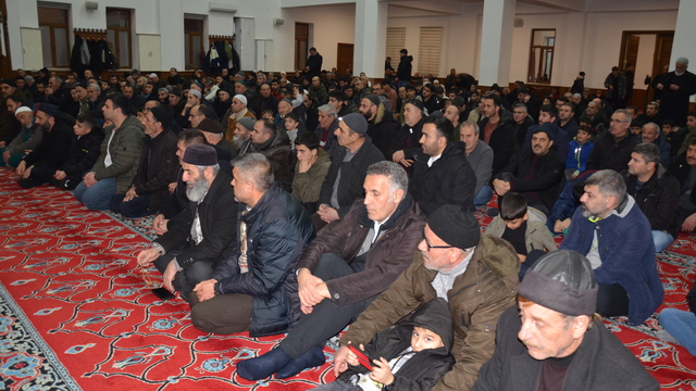 Muş ve Hakkari'de Berat Kandili idrak edildi