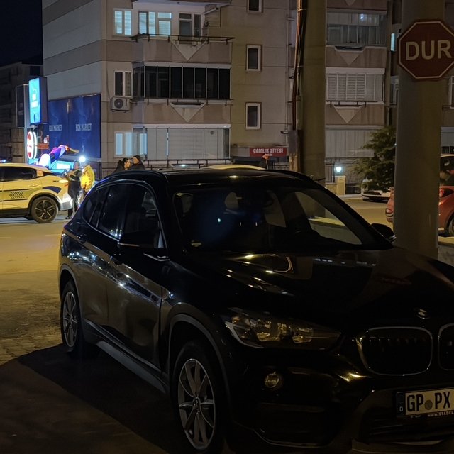 Edirne'de cip ile motosikletin çarpışması sonucu 2 kişi yaralandı