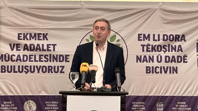 DEM Parti Eş Genel Başkanı Bakırhan, Gaziantep'te partililerle bir araya geldi