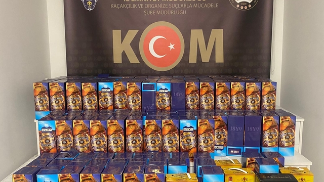Kocaeli'de 315 litre sahte içki ele geçirildi