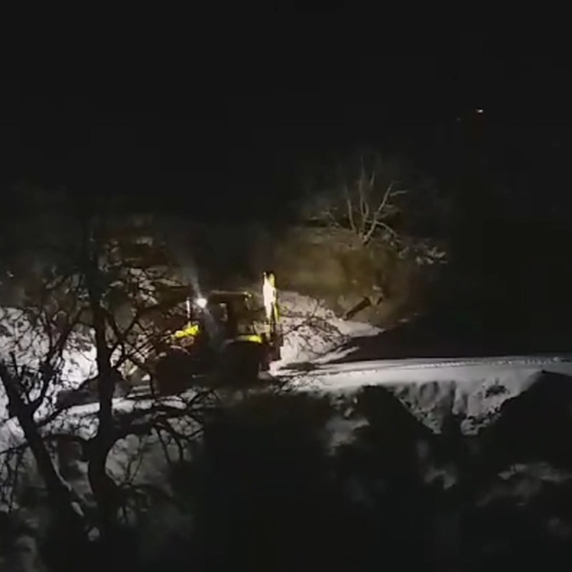 Siirt'te 92 köy yolu kardan kapandı (2)