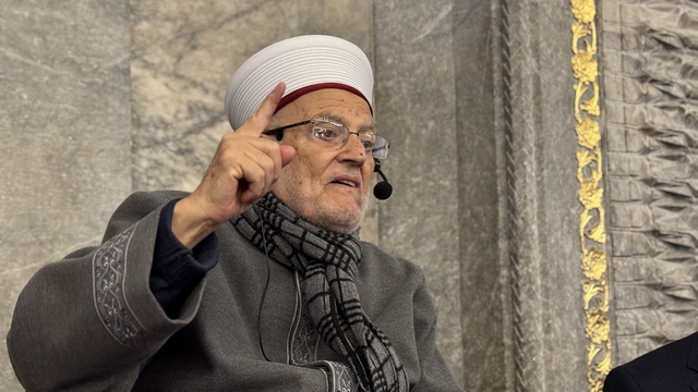 Mescid-i Aksa İmam Hatibi Şeyh İkrime Sabri, Konya'da cuma namazı kıldırdı: