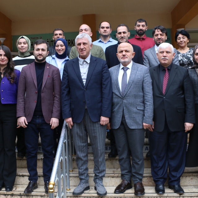 Of Belediye Başkanı Sarıalioğlu'ndan Of Rehberlik Araştırma Merkezi'ne ziya...