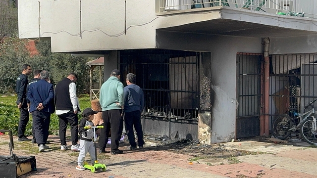 Antalya'da iş yerinde çıkan yangın söndürüldü