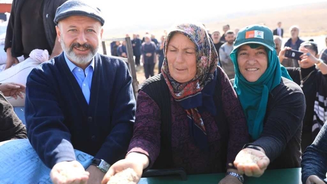 Kocasinan'dan Yediveren Bayan Girişimci Kooperatifi üyelerine eğitim verildi
