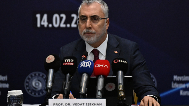 Bakan Işıkhan, "Mevsimlik Tarım İşçileri İzleme ve Değerlendirme Kurulu Toplantısı"nda konuştu