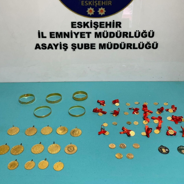 Polis yalanıyla dolandırıcılıkta 2 şüpheli tutuklandı