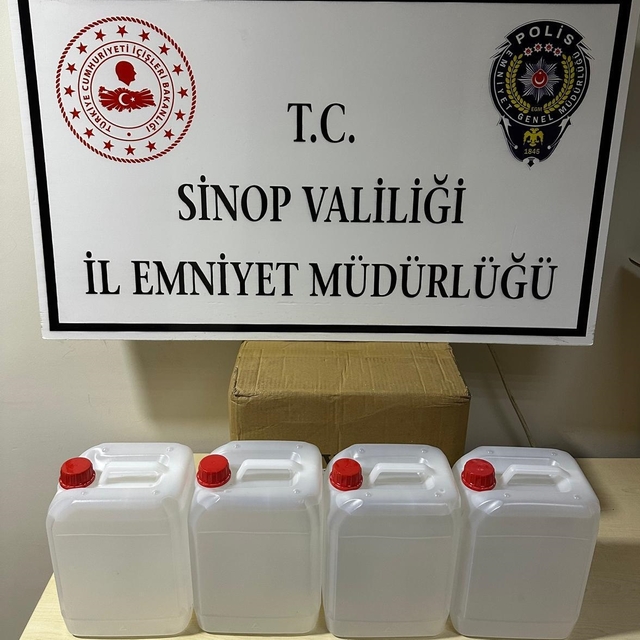 Sinop'ta 20 litre etil alkol ele geçirildi