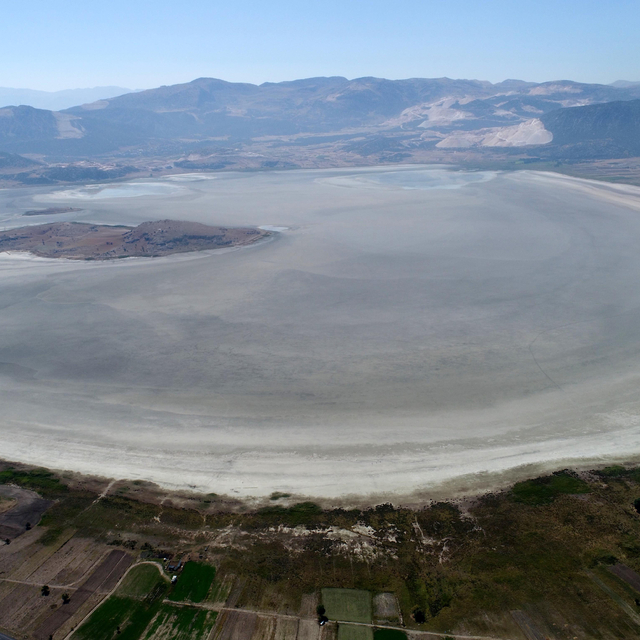 'Son 50 yılda, 2 Marmara Denizi büyüklüğünde sulak alan kaybedildi'