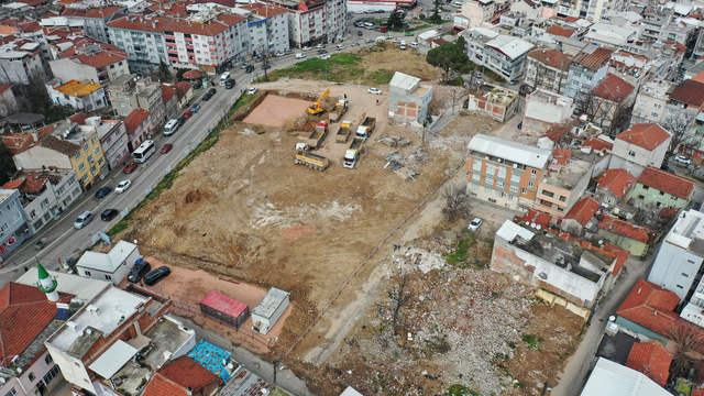 "Mümine teyze"nin hak sahiplerini ikna ettiği mahallede depreme dayanıklı evler yapılacak