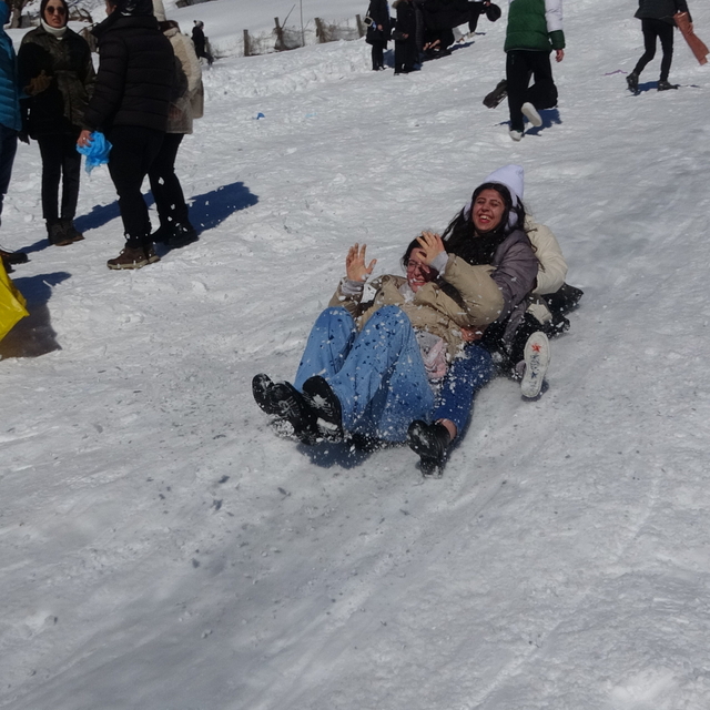 Ayder'de, kar festivali kayakla başladı