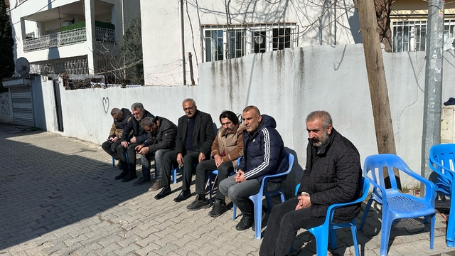 Hayatını kaybeden "Kahtalı Mıçe" olarak tanınan sanatçı Mustafa Kahtalı'nın memleketinde hüzün hakim
