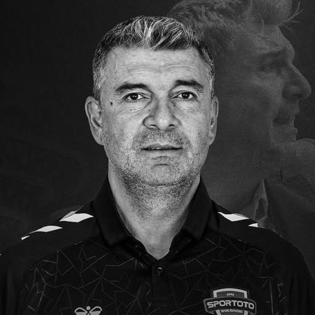 Spor Toto Spor Kulübü Başantrenörü Serdar Seymen kalp krizi geçirip, yaşamı...