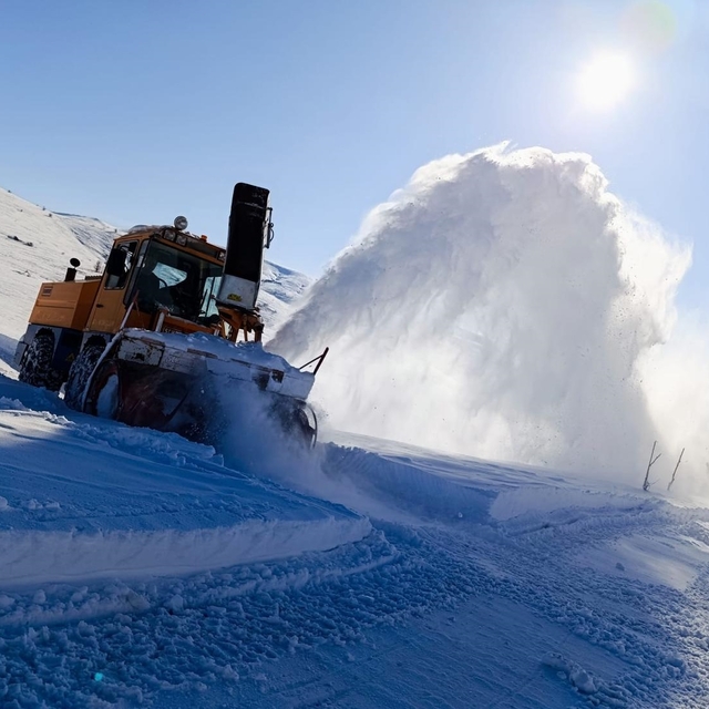 Elazığ'da, 94 köy yolu kardan kapandı (2)