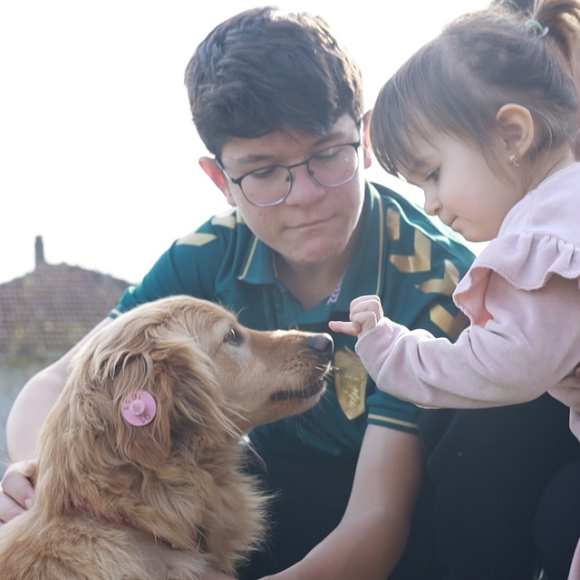 'Alex' geldi, ailenin çocukları sosyal medyadan uzaklaştı