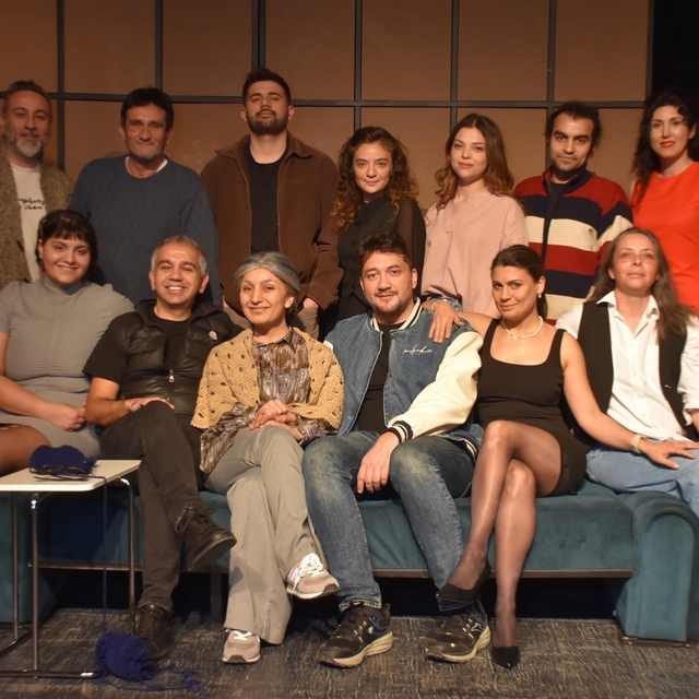 Alzheimer hastalığını tiyatro ile anlatacaklar