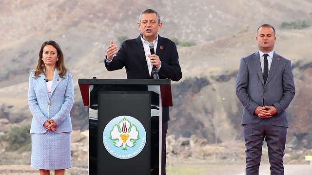 CHP Genel Başkanı Özel, Manisa'da Jeopark Ziyaretçi Merkezi açılışında gündemi değerlendirdi: