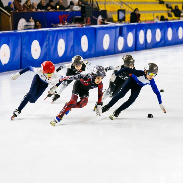 Kısa Kulvar Sürat Pateni  Federasyon Kupası 4 yarışları, Kocaeli'de sona er...