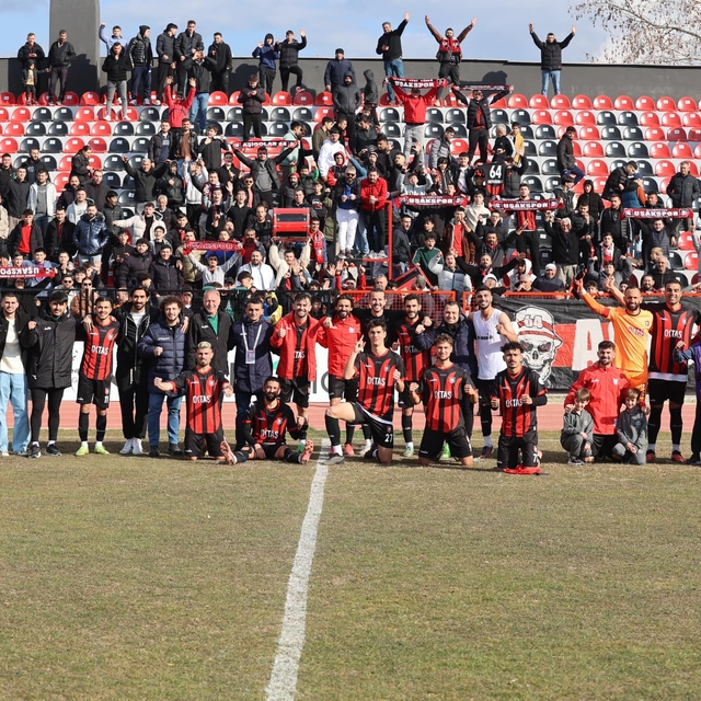 Uşakspor çıkışa geçti