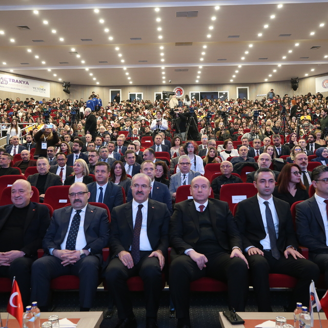 Trakya Kariyer Fuarı Çanakkale'de başladı