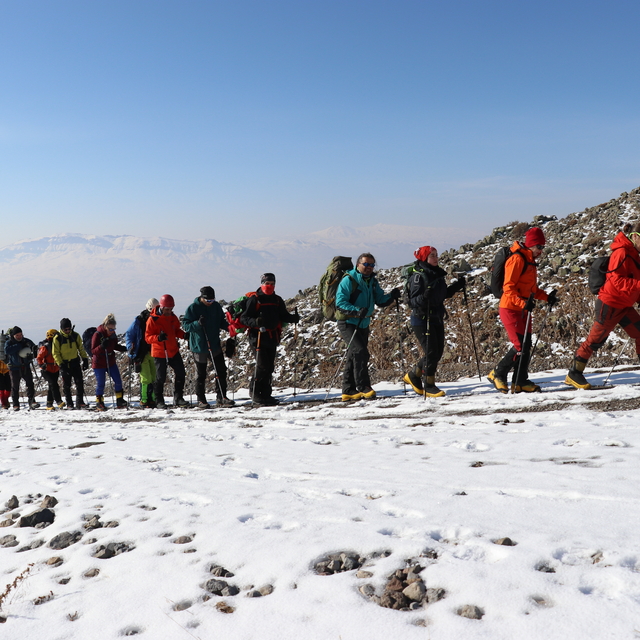 Ağrı Dağı'na yapılan zorlu kış tırmanışı sorunsuz tamamlandı