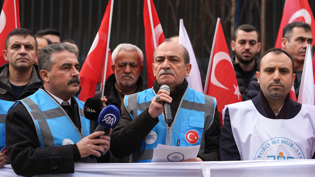 Ankara'da Merasim Sokak'taki terör saldırısında hayatını kaybedenler anıldı