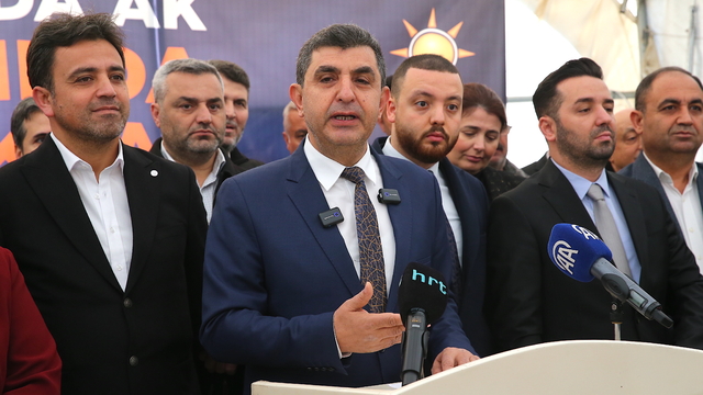 Adana, Mersin ve Hatay'da AK Parti teşkilatları, vatandaşları Büyük Kongre'ye davet etti