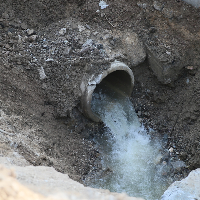 Malatya'da inşaat temellerinde çıkan yer altı suyu sulamada kullanılacak