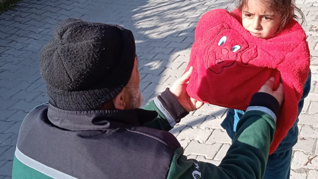 Beypazarı'nda Nezir Derneği'nden ramazan yardımı