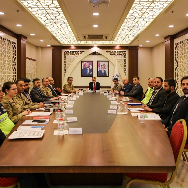 Hakkari'de haftalık asayiş toplantısı yapıldı