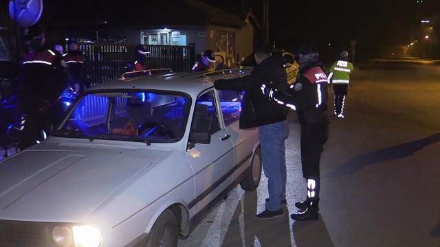 Adana'da dron destekli "huzur ve güven" uygulaması yapıldı
