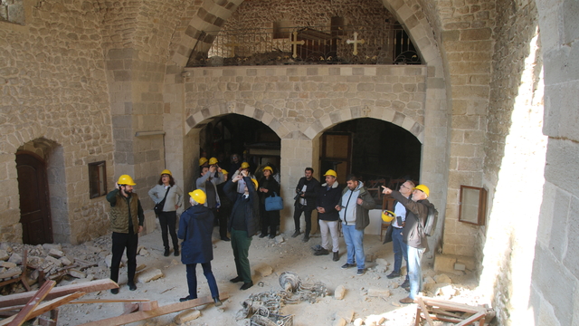 Hatay'da depremde hasar gören Aziz Georgios Rum Ortodoks Kilisesi'nde inceleme yapıldı