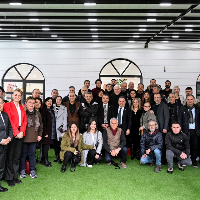 Antalya Büyükşehir Belediye Başkanı Böcek, AGC'nin "Basın Sohbetleri" etkin...