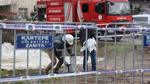 Sondaj sırasında metan gazından çıktığı değerlendirilen yangın; kontrollü olarak yeniden çıkarıldı (4)