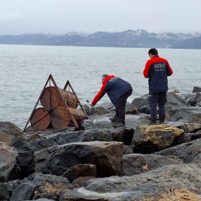 Ordu'da denizde bulunan 7 varil incelemeye alındı