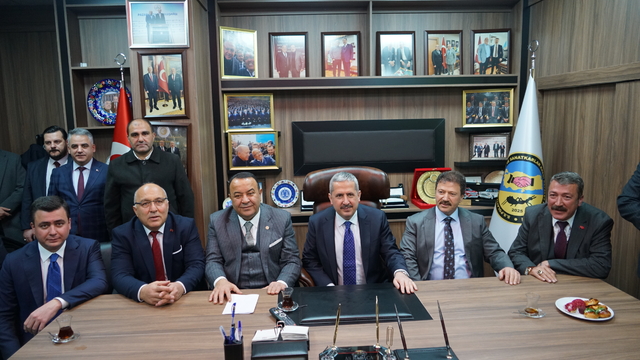 Ticaret Bakan Yardımcısı Mahmut Gürcan Polatlı'da açılışa katıldı: