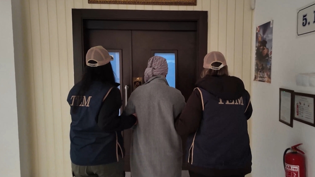 Iğdır DEM Parti İl Başkanı Alya Akkuş gözaltına alındı