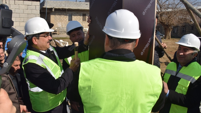 Malabadi Köprüsü Mesire Alanı için çivi çakma töreni yapıldı