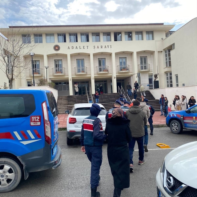 Bodrum'da göçmen kaçakçılarına operasyon: 3 tutuklama