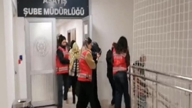 Tekirdağ'da fuhuş operasyonunda gözaltına alınan 5 zanlıdan 1'i tutuklandı