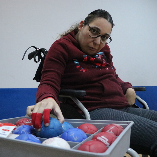 Serebral palsili Derya, boccia sporunda milli takımı hedefliyor