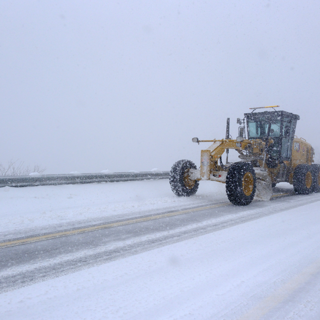 Kırklareli'nin yüksek kesimlerinde kar kalınlığı yarım metreyi buldu